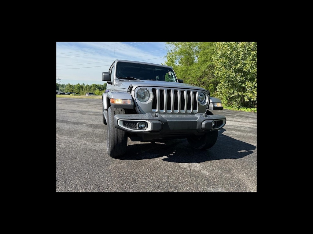 Used 2020 Jeep Wrangler Unlimited Sahara SUV