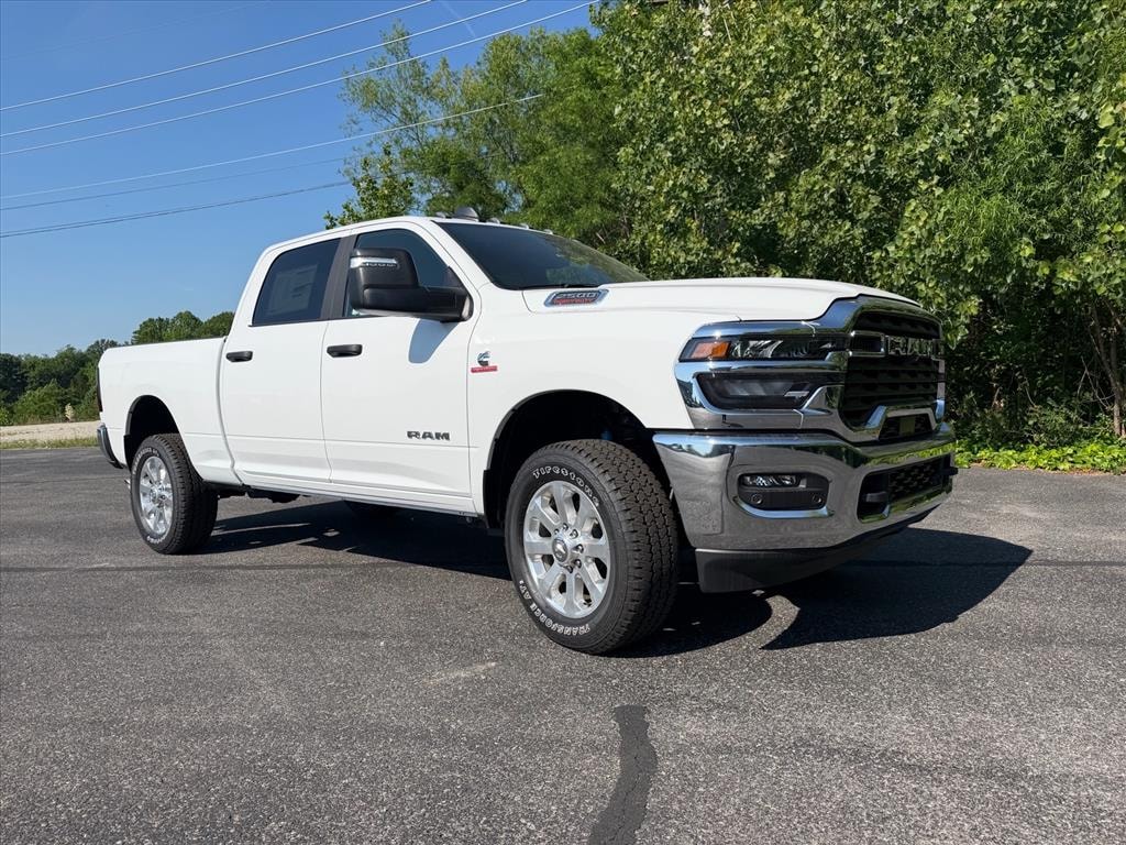 New 2026 Ram 2500 BIG HORN CREW CAB 4X4 6'4 BOX Pickup