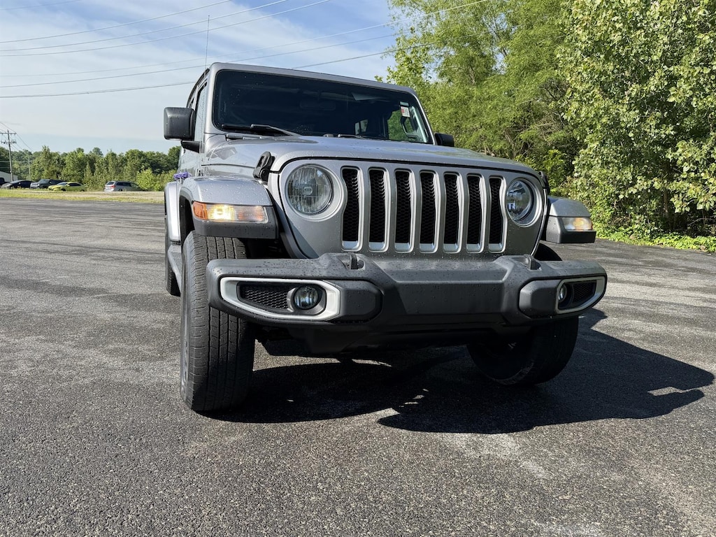 Used 2020 Jeep Wrangler Unlimited Sahara SUV