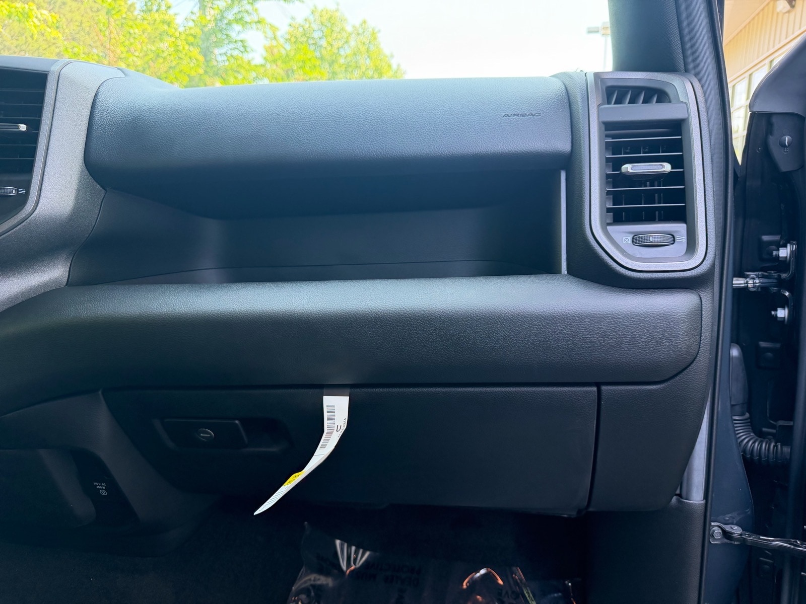 2026 RAM 1500 Warlock - Photo 69