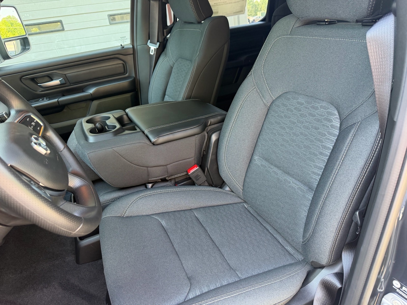 2026 RAM 1500 Warlock - Photo 36