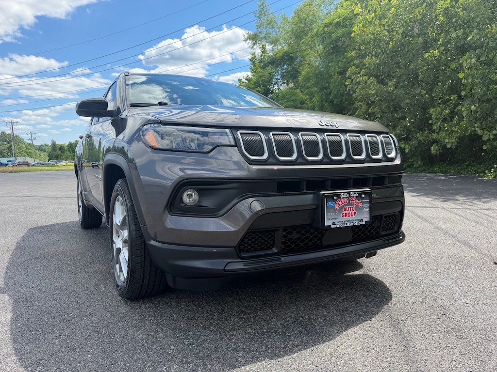 Used 2022 Jeep Compass Latitude Lux SUV