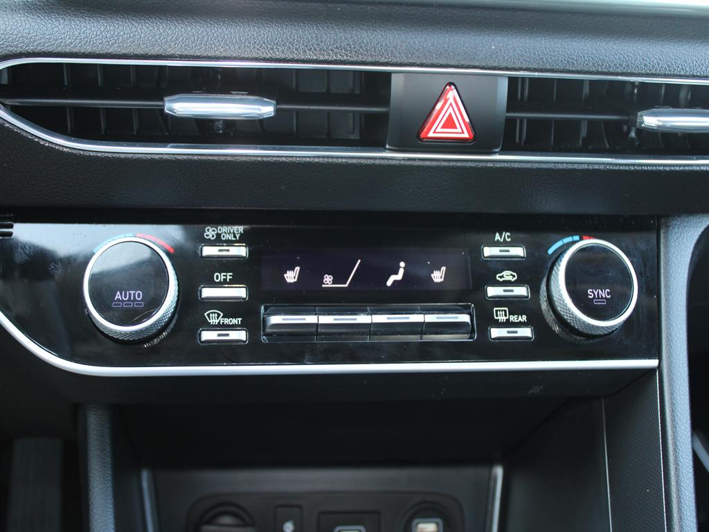 2023 Hyundai Sonata Hybrid SEL - Photo 28