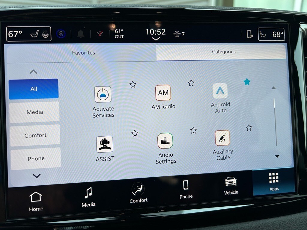 2025 Chrysler Voyager LX - Photo 28