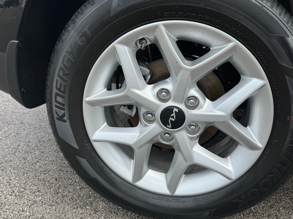 Used 2023 Kia Soul LX with VIN KNDJ23AU0P7855574 for sale in Glasgow, KY