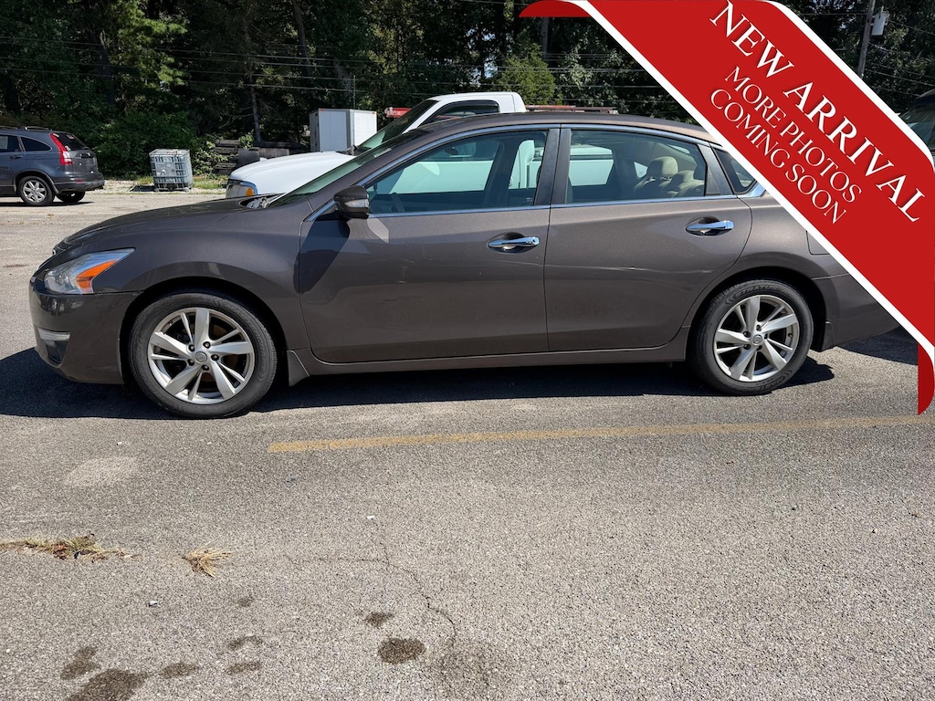 Used 2013 Nissan Altima 2.5 SL Sedan