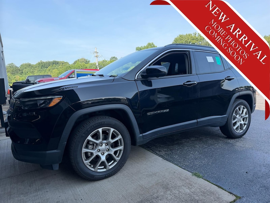 Used 2022 Jeep Compass Latitude Lux SUV