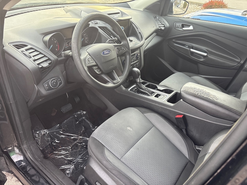 Used 2017 Ford Escape SE SUV