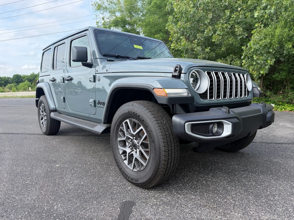New 2026 Jeep Wrangler 4-DOOR SAHARA Sport Utility