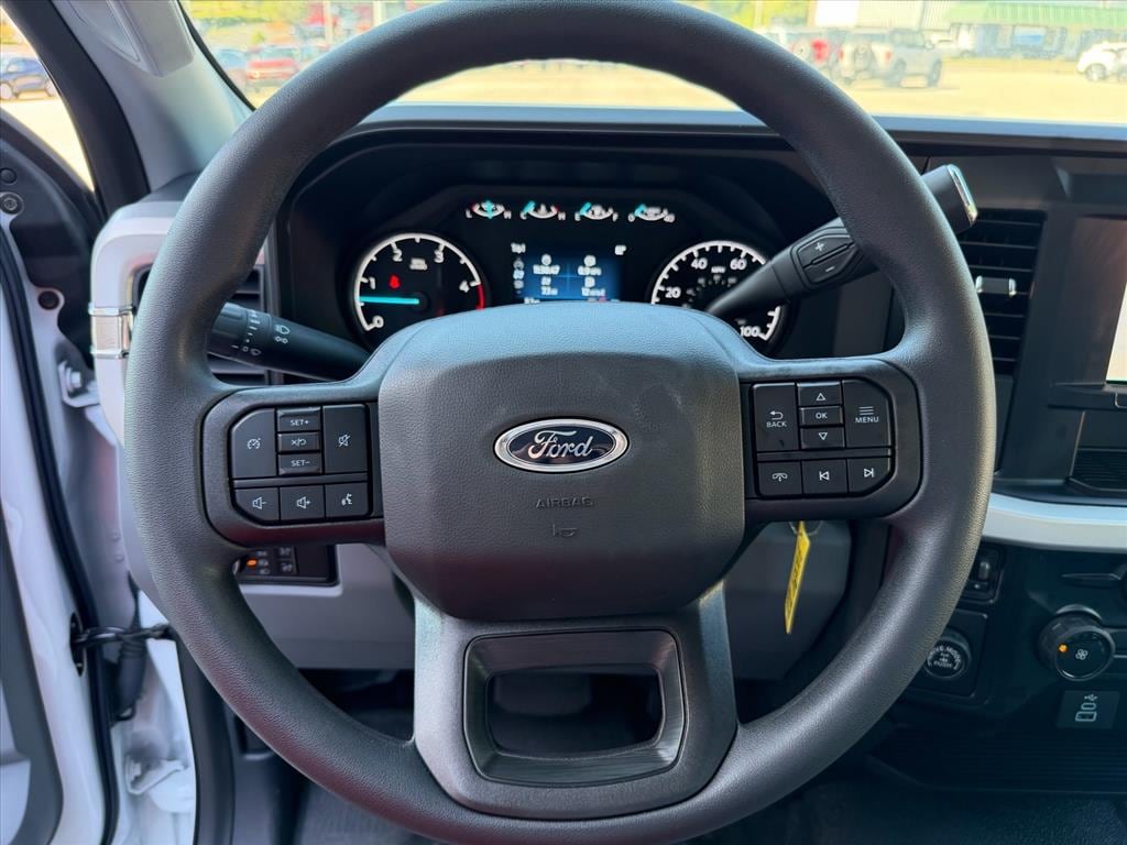 2024 Ford F-350 Super Duty XL - Photo 41