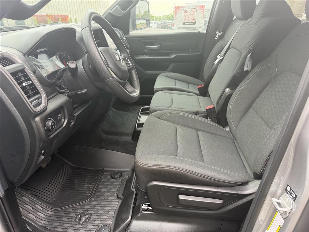 2026 RAM 1500 Warlock - Photo 37