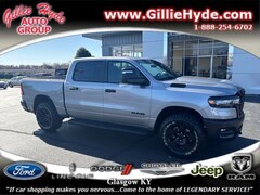 2026 Ram 1500 WARLOCK CREW CAB 4X4 5'7 BOX Pickup