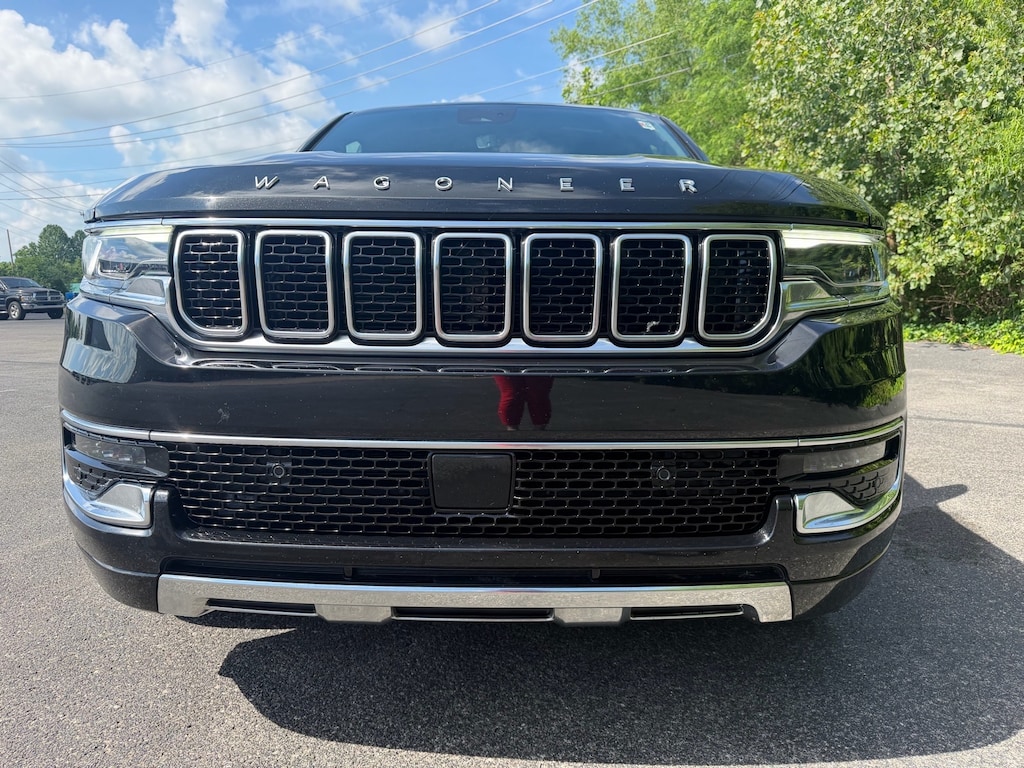 Used 2024 Jeep Wagoneer L Series III SUV