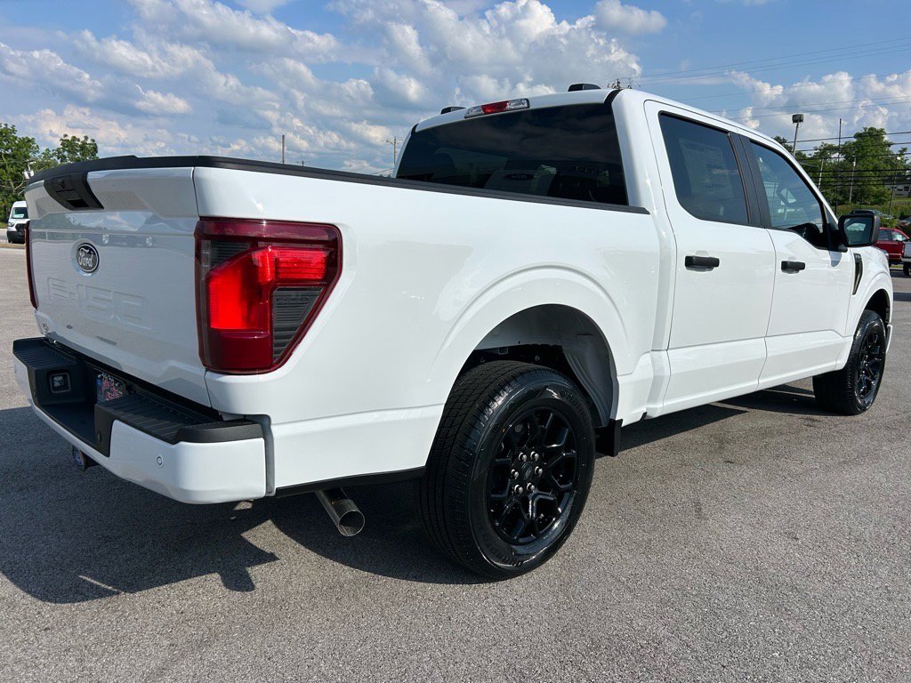 2025 Ford F-150 STX photo 4