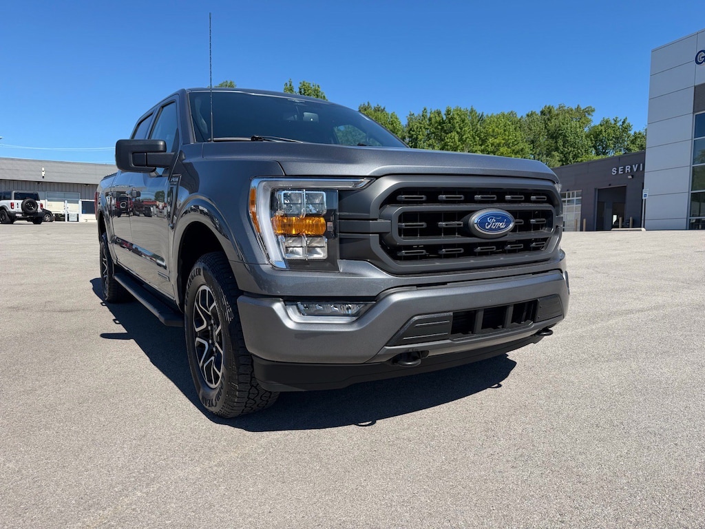 Used 2023 Ford F-150 XLT Truck SuperCrew Cab