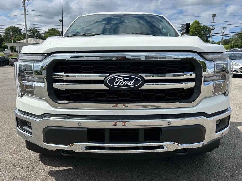 New 2025 Ford F-150 LARIAT FX4 Off-Road 4x4 w/PowerBoost HYBRID Truck SuperCrew Cab