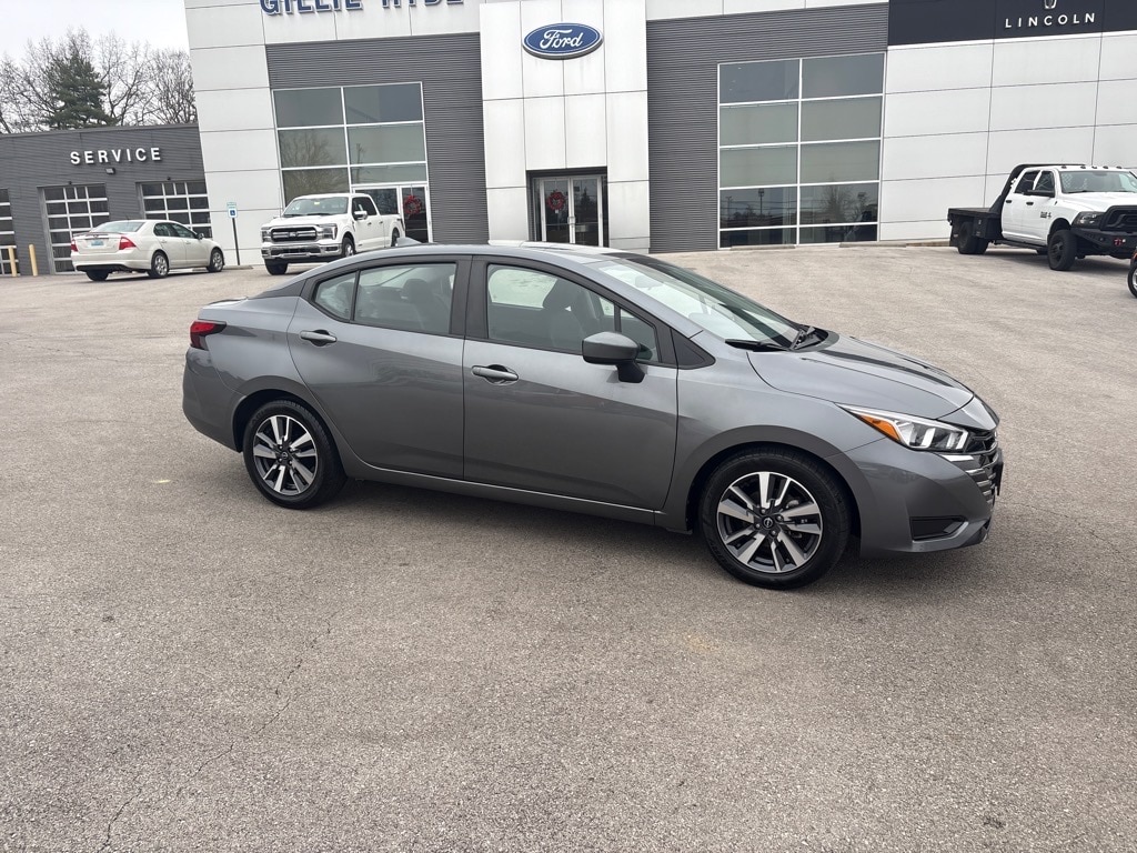 Used 2023 Nissan Versa 1.6 SV Sedan