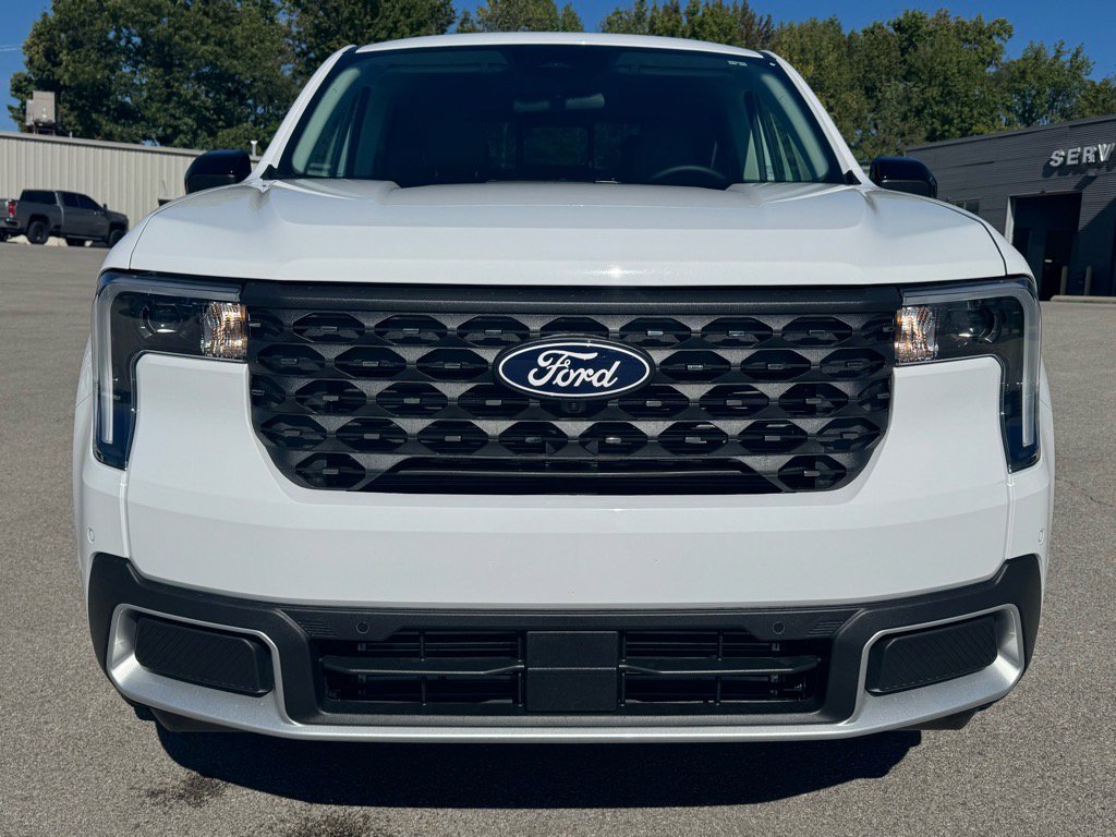 2025 Ford Maverick Lariat photo 2