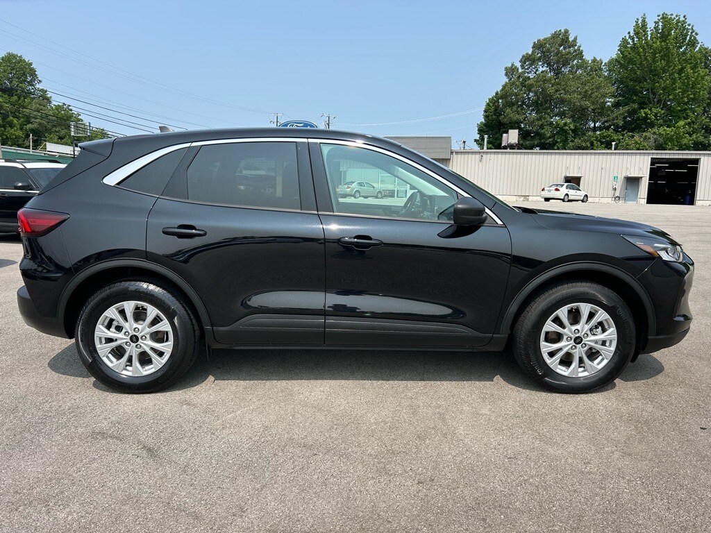 2024 Ford Escape Active photo 3