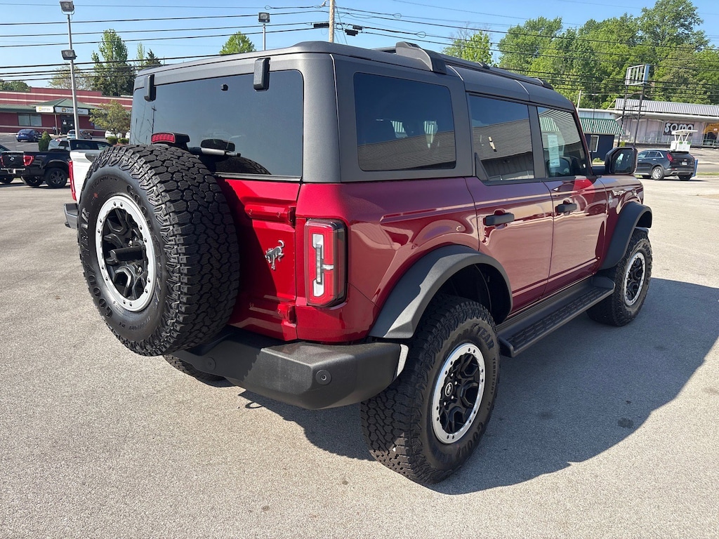 New 2026 Ford Bronco Outer Banks SUV