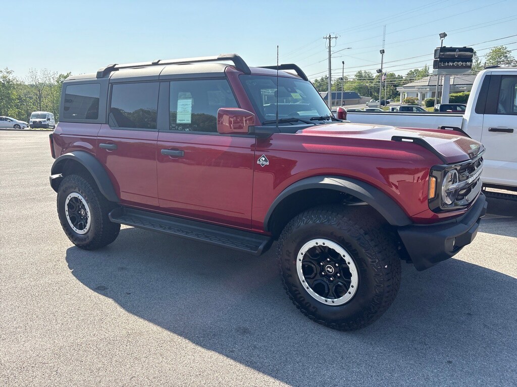 New 2026 Ford Bronco Outer Banks SUV