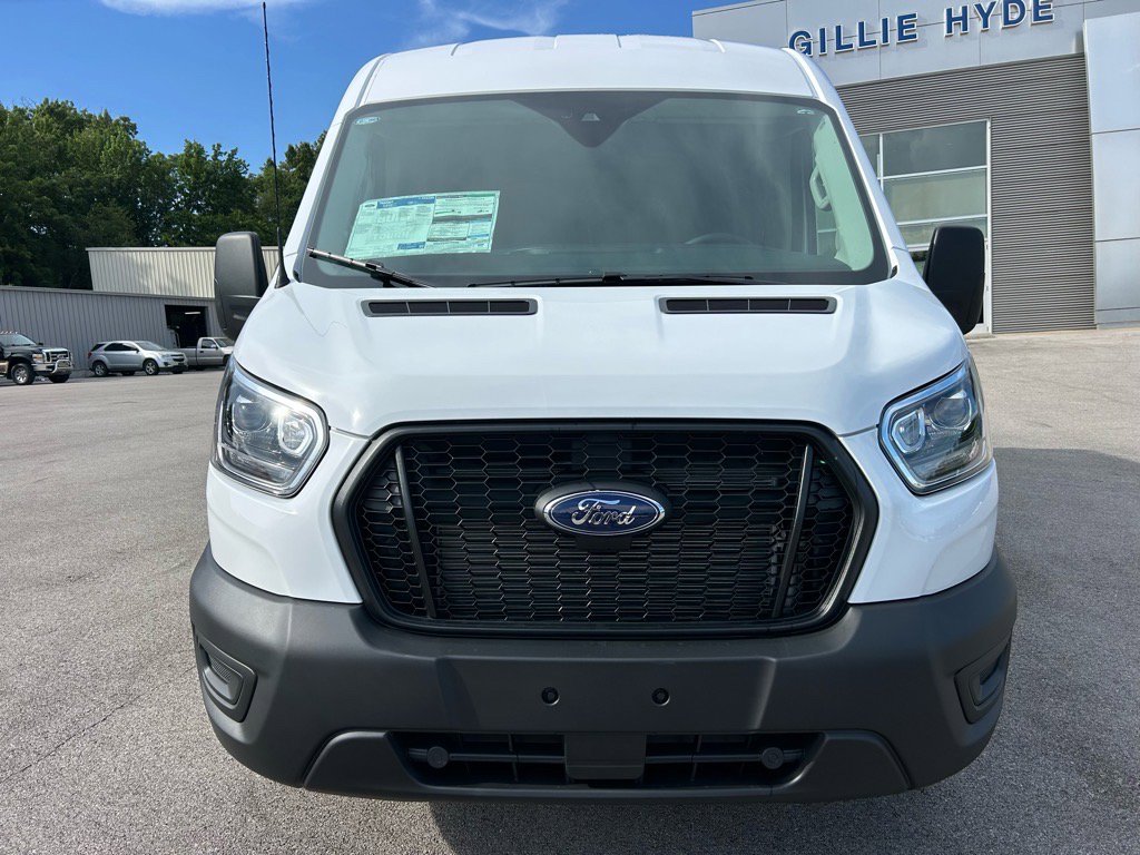 2025 Ford Transit photo 2