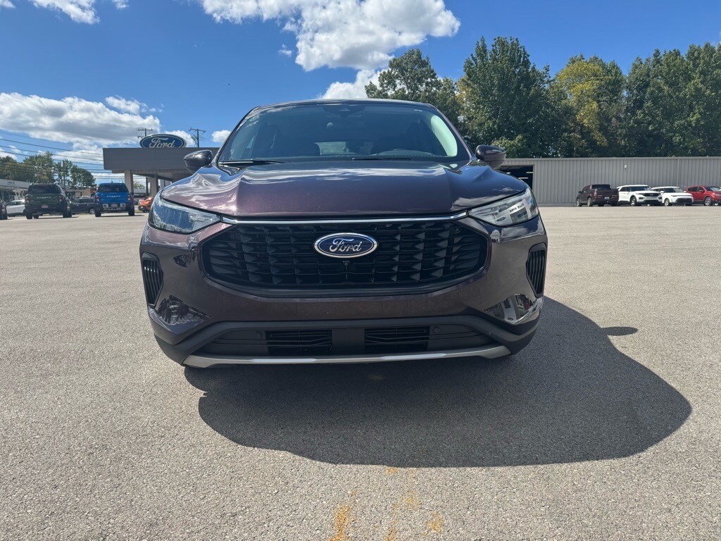 2023 Ford Escape Active photo 2