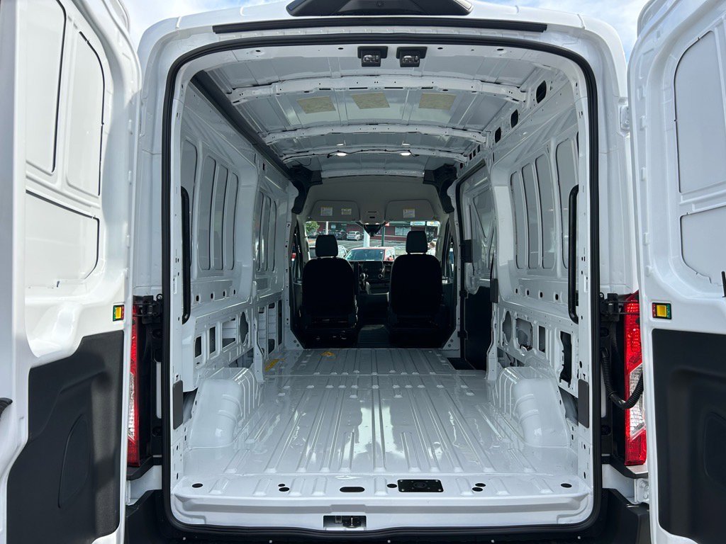 2025 Ford Transit Van Base - Photo 7