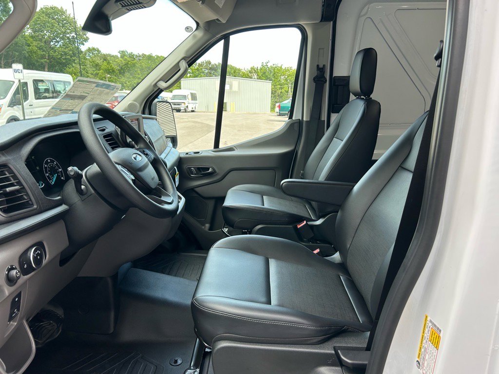 2025 Ford Transit Van Base - Photo 12