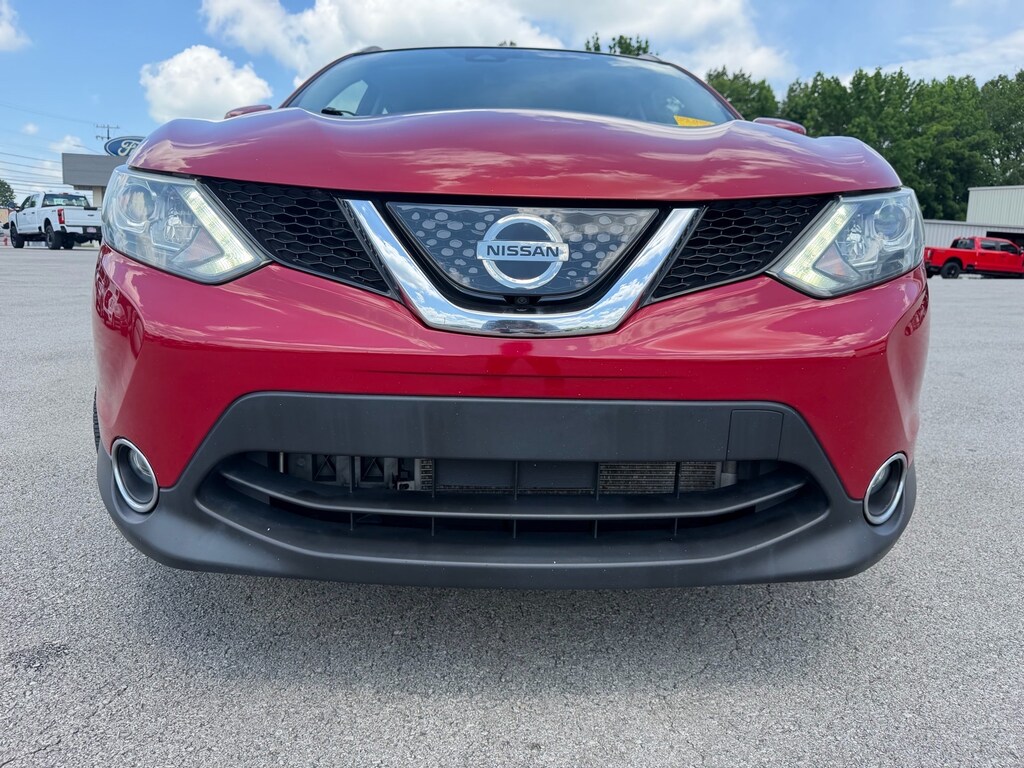 Used 2018 Nissan Rogue Sport SL SUV