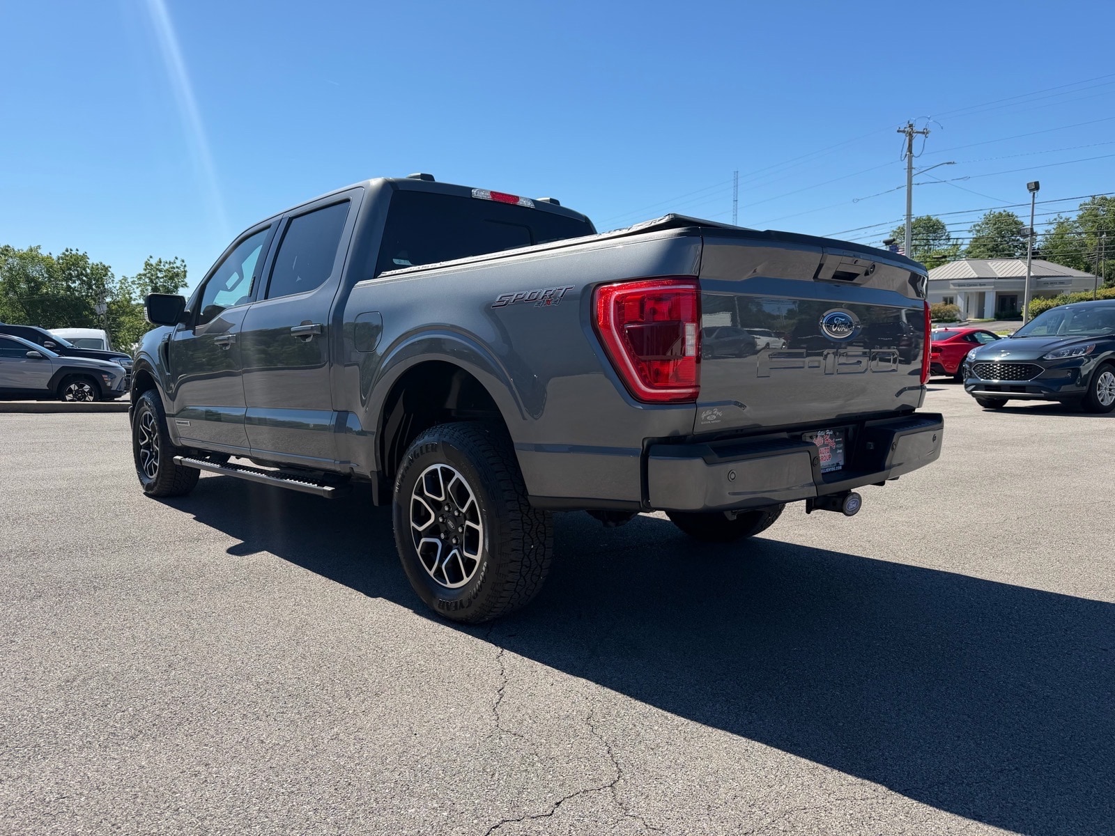 2023 Ford F-150 XLT - Photo 14