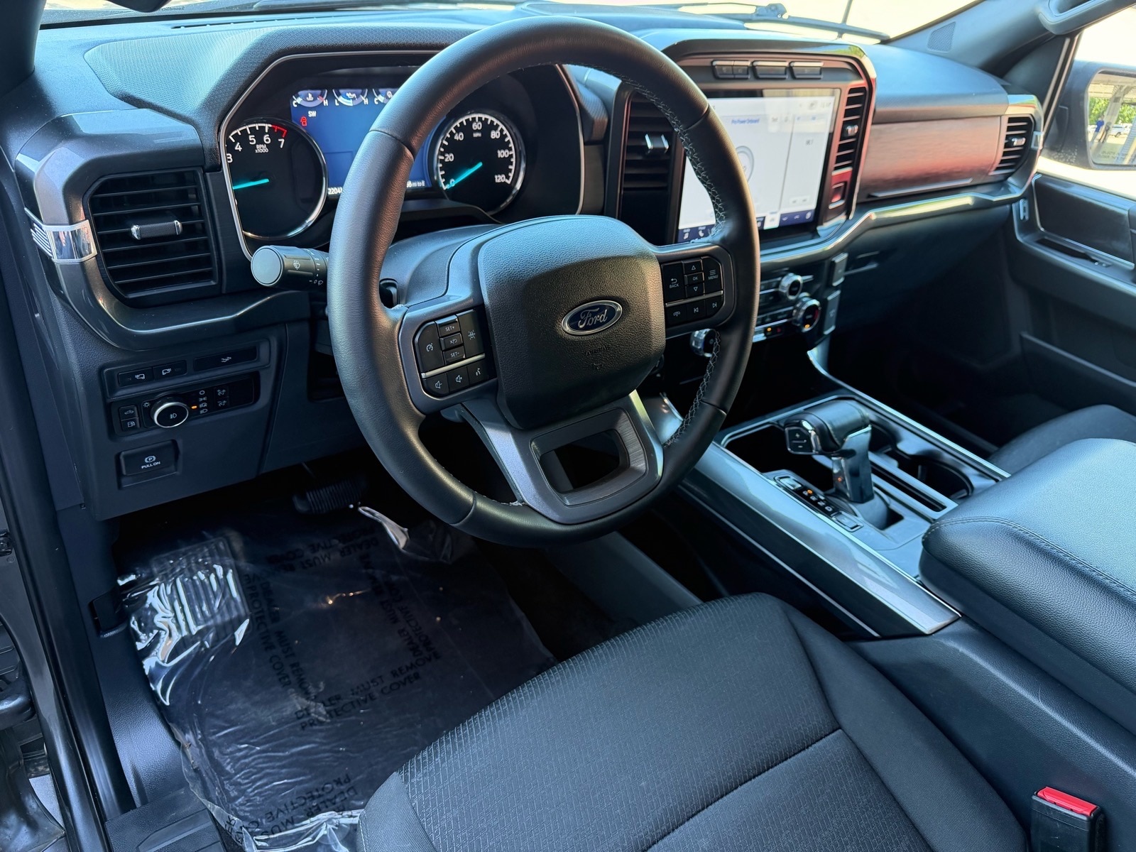 2023 Ford F-150 XLT - Photo 38