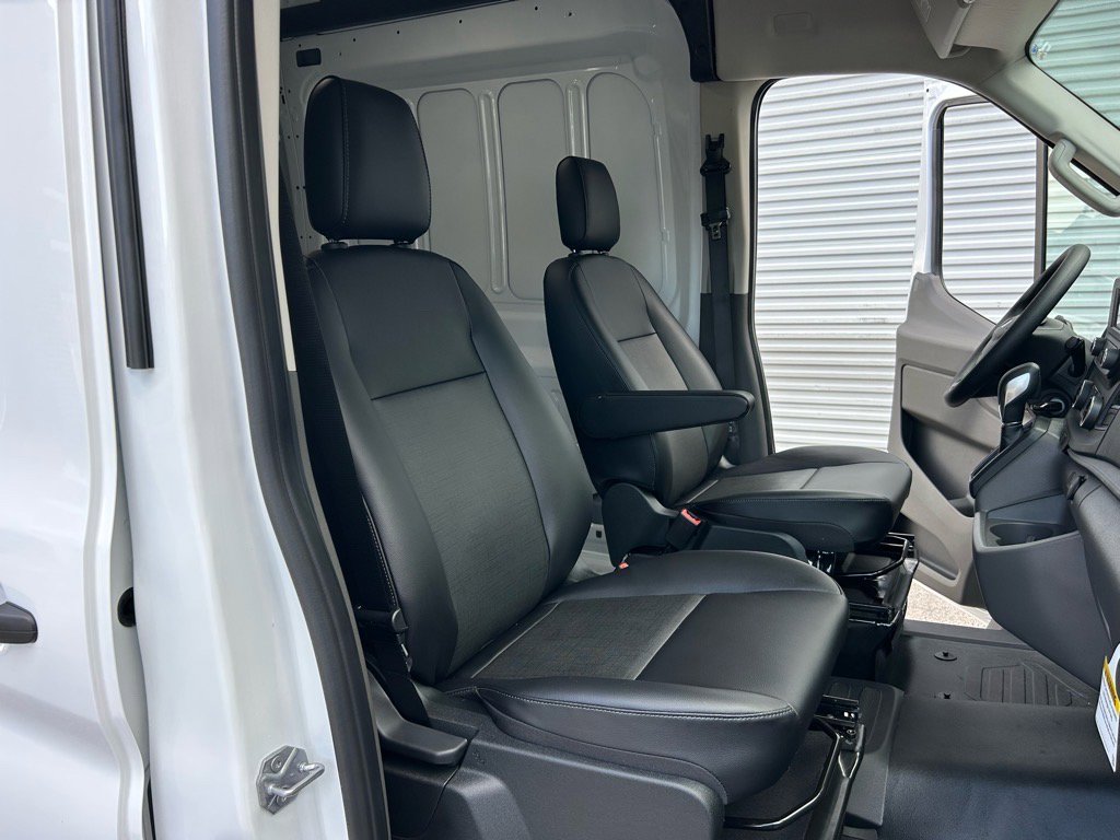 2025 Ford Transit Van Base - Photo 27