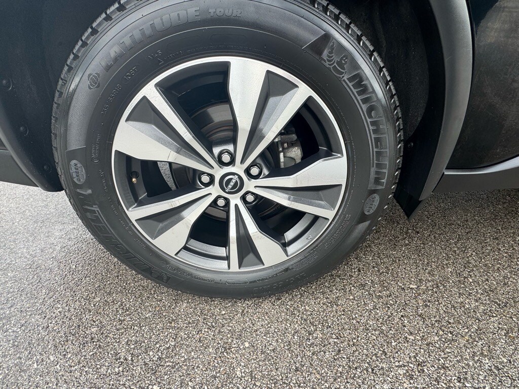 Used 2023 Nissan Murano SV SUV