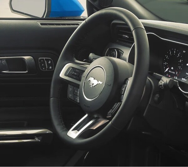 2021 Ford Mustang Interior Steering