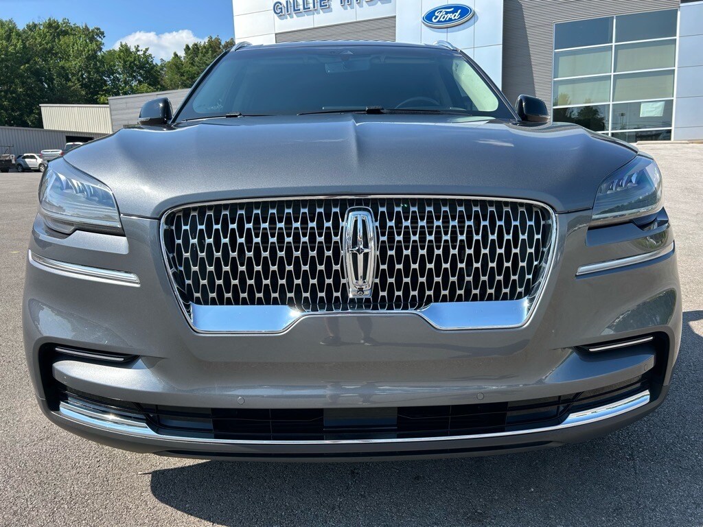 2022 Lincoln Aviator Reserve photo 2