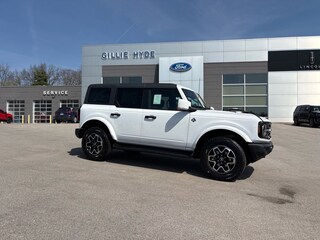 2026 Ford Bronco Outer Banks SUV