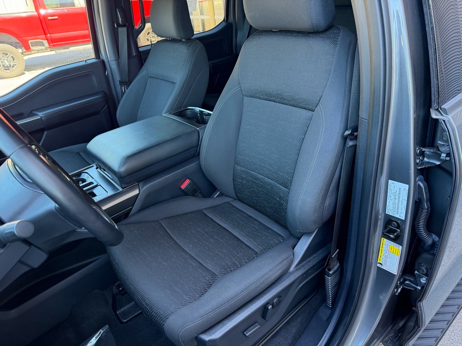 2023 Ford F-150 XLT - Photo 39
