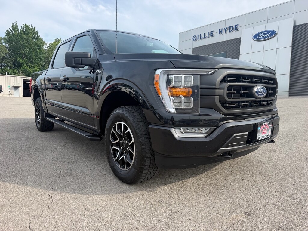 Used 2022 Ford F-150 XLT Truck SuperCrew Cab