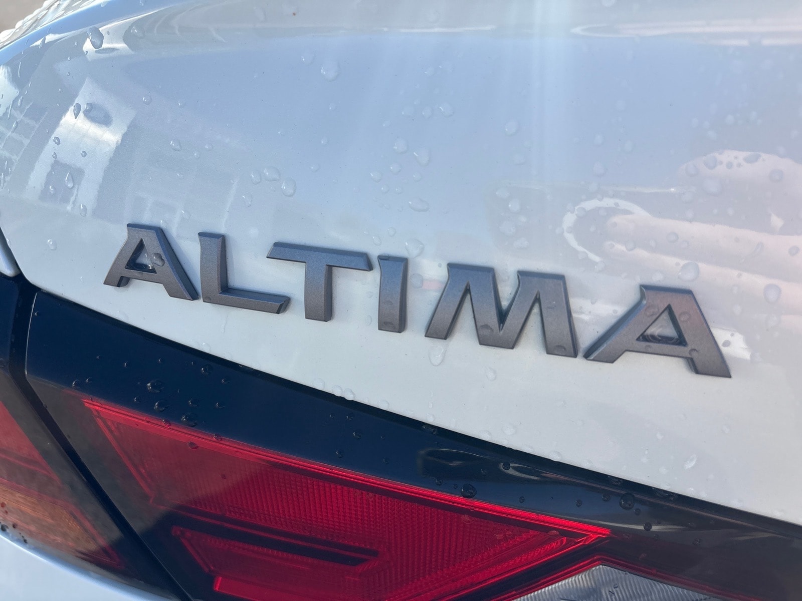 2023 Nissan Altima SV