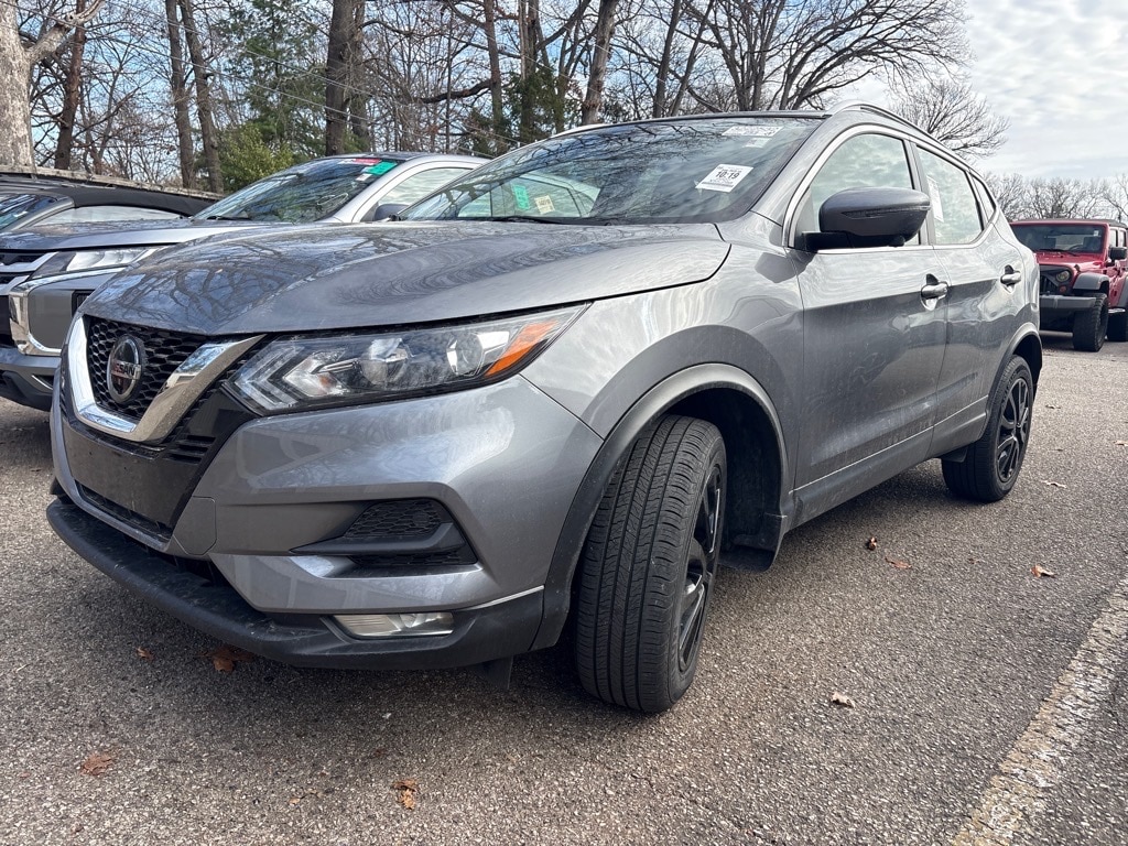 2022 Nissan Rogue Sport SV