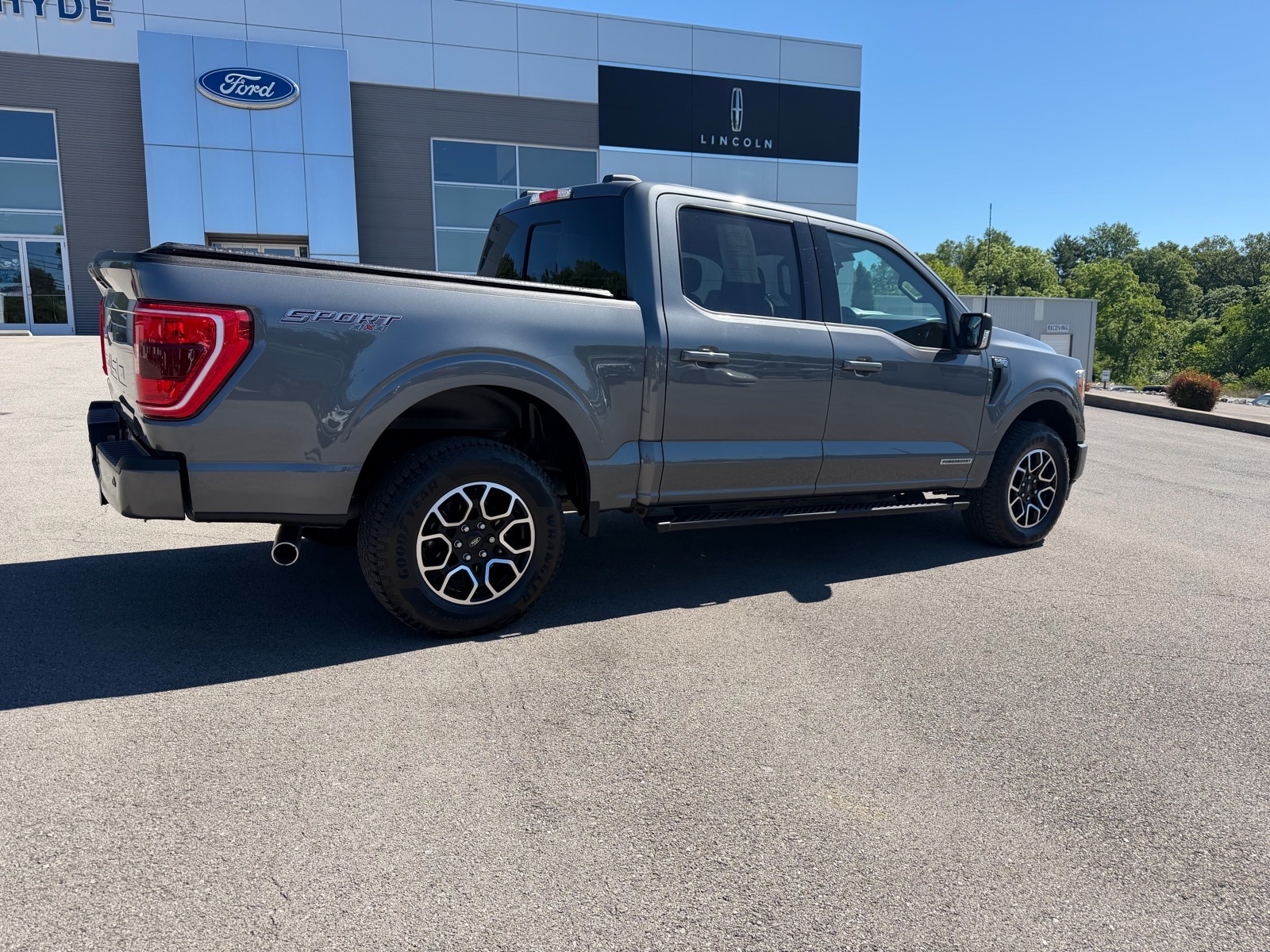 2023 Ford F-150 XLT - Photo 28