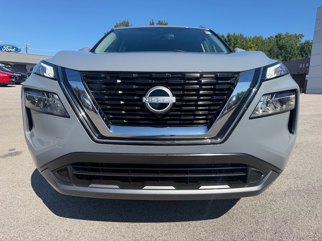 Used 2023 Nissan Rogue SL SUV
