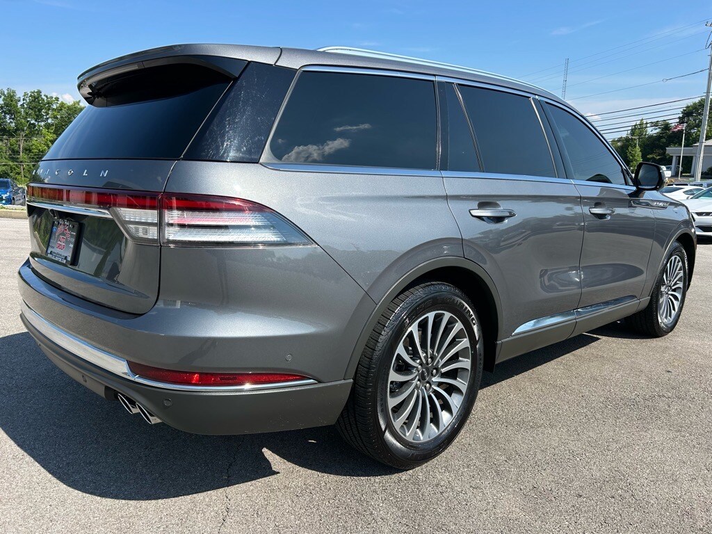 2022 Lincoln Aviator Reserve photo 4