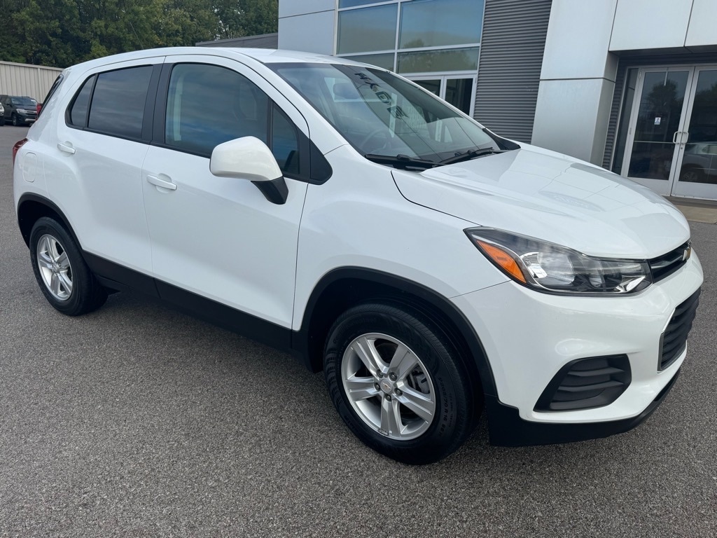 Used 2022 Chevrolet Trax LS SUV