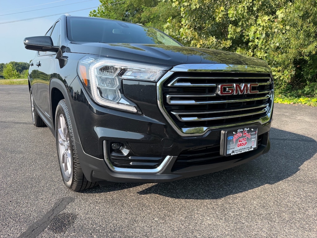 Used 2023 GMC Terrain SLT SUV