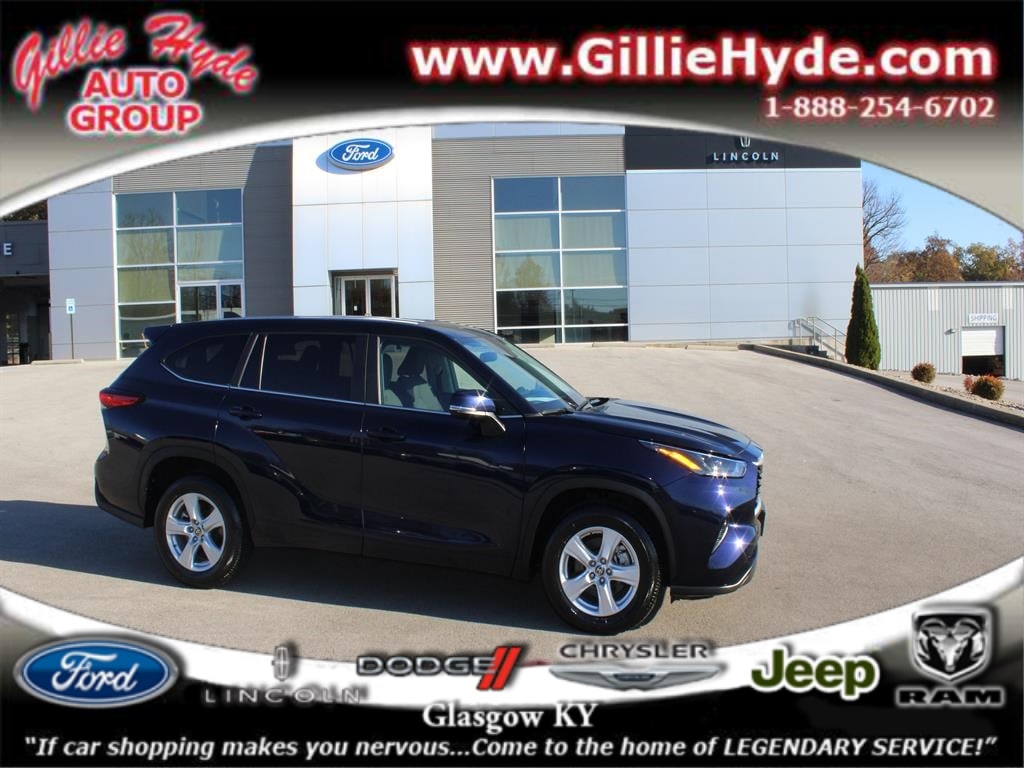 Used 2023 Toyota Highlander LE SUV