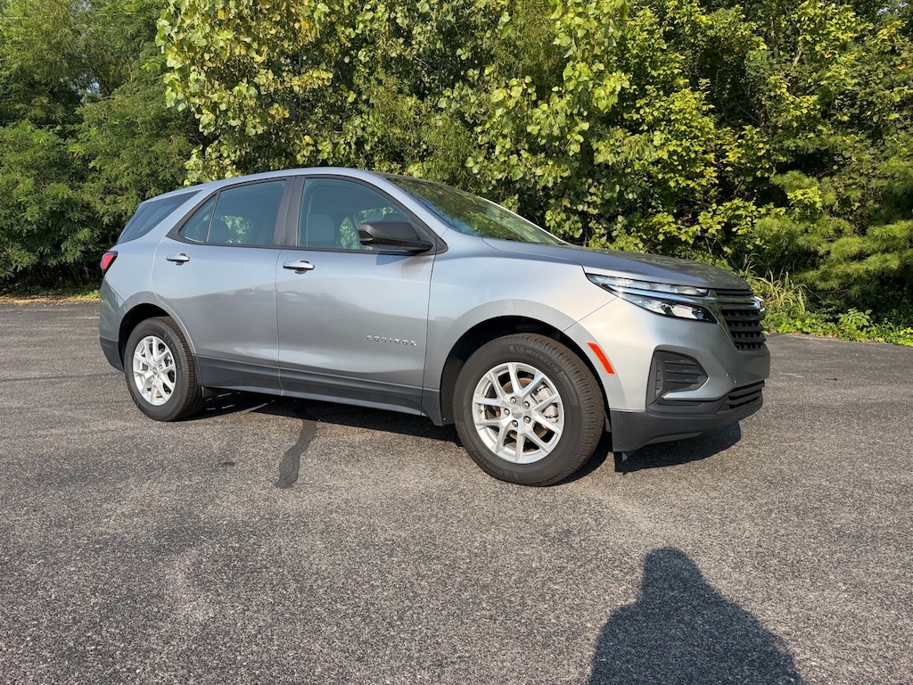Used 2024 Chevrolet Equinox LS SUV