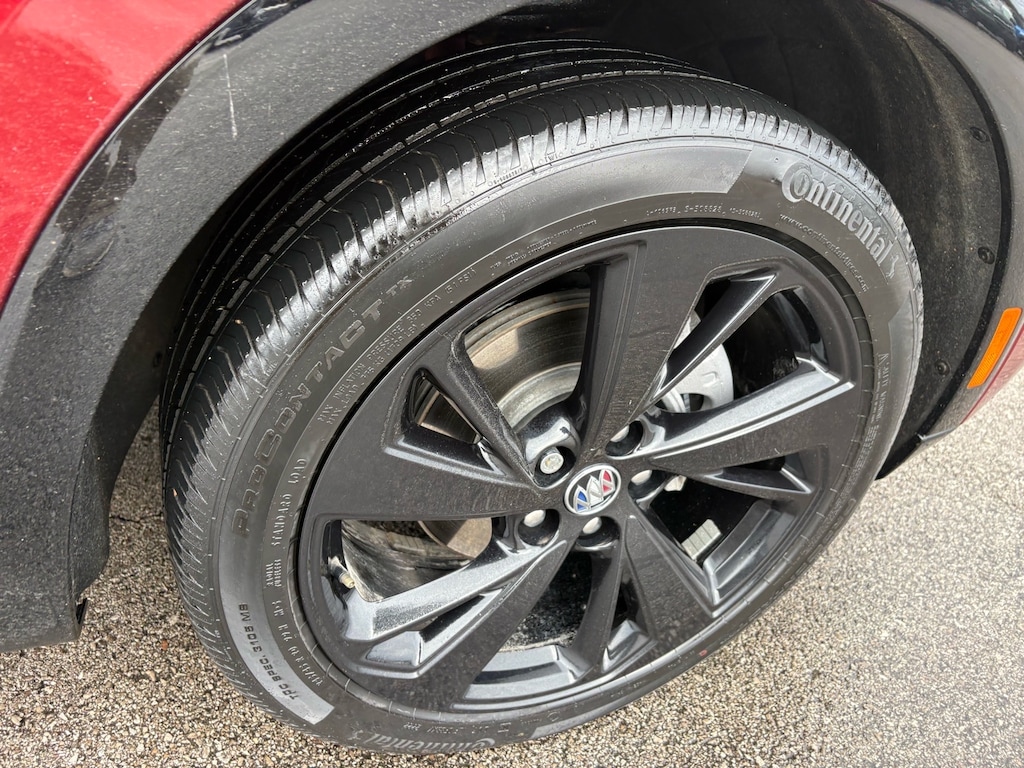 Used 2022 Buick Envision Essence SUV