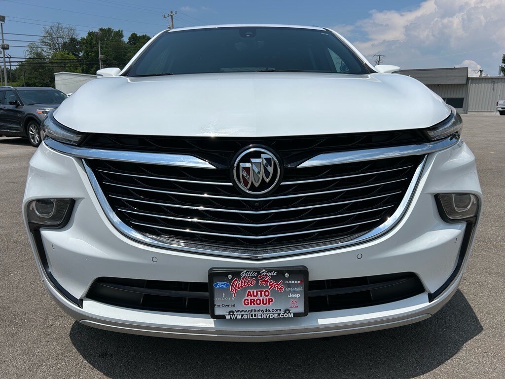2024 Buick Enclave Premium photo 2